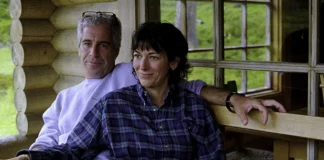 Ο Τραμπ εξετάζει το ενδεχόμενο να απονείμει χάρη στη φυλακισμένη συνεργό του Έπσταϊν, Γκιλέιν Μάξγουελ