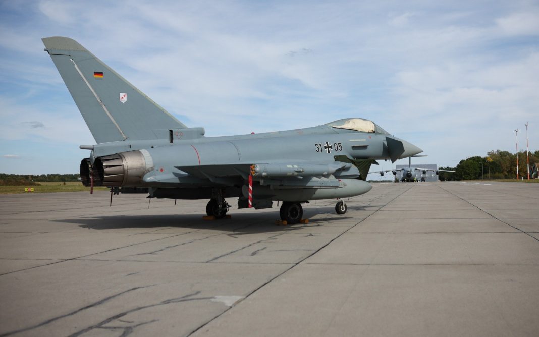 eurofighter1-2