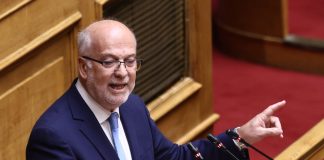 Αντί να κοιτάξουν τα χάλια τους που είναι στο 7% επιτίθενται στη δικαιοσύνη