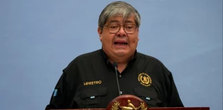 Ο υπουργός Εσωτερικών της Γουατεμάλας αποπέμπεται μετά την απόδραση 20 μελών της συμμορίας Barrio 18