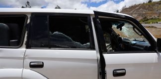 Ισημερινός: Ελεύθερα τα πέντε άτομα που συνελήφθησαν για την επίθεση στο αυτοκίνητο του προέδρου Νομπόα