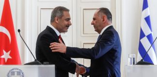 Γεραπετρίτης σε Φιντάν: Μόνη διαφορά είναι η οριοθέτηση ΑΟΖ και υφαλοκρηπίδας – Εκτός συζήτησης θέματα κυριαρχίας