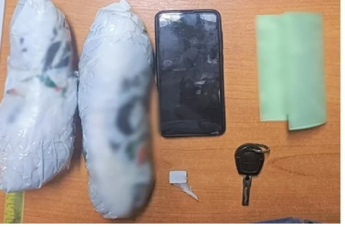 Ξάνθη: Τον τσάκωσαν με πάνω από ένα κιλό ηρωίνης στο αυτοκίνητό του