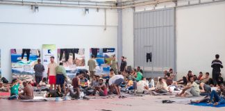 Μεταναστευτικό: Αυστηροποιείται το πλαίσιο χρηματοδότησης – Δόθηκαν 191 εκατ. ευρώ σε 26 ΜΚΟ, λέει ο Πλεύρης