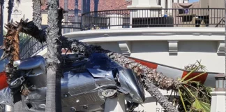 Πτώση ελικοπτέρου σε παραλία στο Λος Άντζελες – Τρεις τραυματίες στο έδαφος, δείτε βίντεο