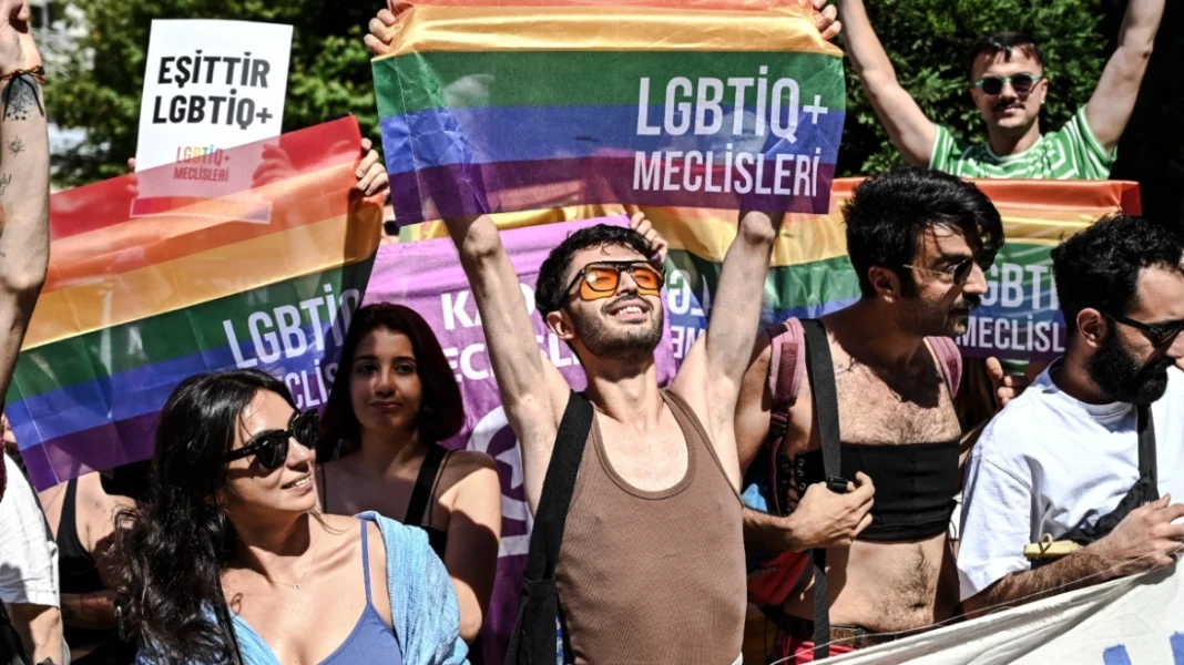 lgbtq_turkey_mk