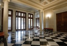 Υπόθεση αδειών εξαγωγής Predator: Διαψεύδει τον Παύλο Μαρινάκη ο Ζαχαρίας Κεσσές μέσω in – Εκτεθειμένο το Μαξίμου