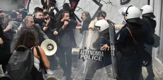 Μεταξουργείο: Πειθαρχικός έλεγχος για τη διμοιρία των ΜΑΤ – Δεν είχαν εντολή να κάνουν χρήση χημικών