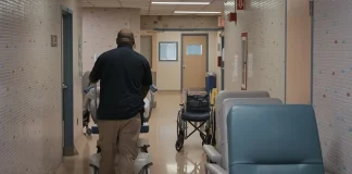 Μητέρα ξυλοκοπήθηκε μέχρι θανάτου από τη συγκάτοικο της στο νοσοκομείο ενώ κοιμόταν