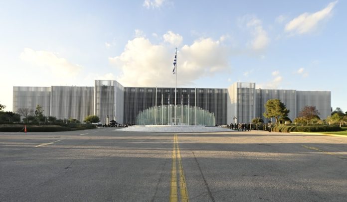 Πεντάγωνο: Τόση μεγάλη «εθνική σημασία» για μια… θερμοπρόσοψη