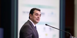 Σανό στο λαό! Σκρέκας: “Προτεραιότητα της κυβέρνησης η ανασυγκρότηση της Βόρειας Εύβοιας”