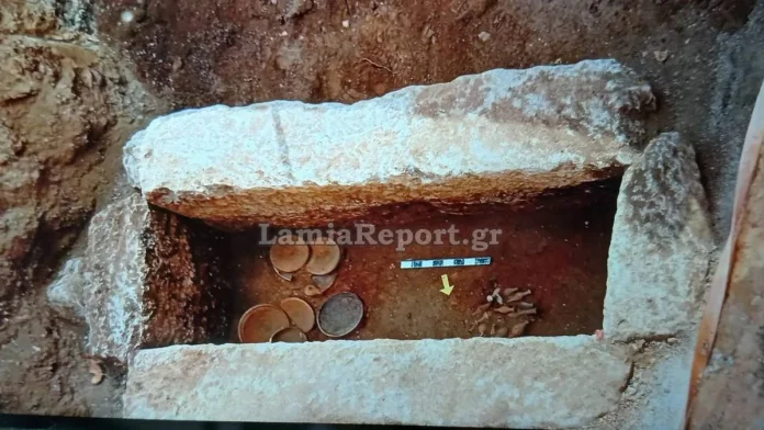 Φθιώτιδα: Πήγαν για δημοτικά έργα και ανακάλυψαν… νέα αρχαιολογικά ευρήματα στον Αχινό