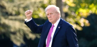 Τραμπ: Είπα στον Ζελένσκι και τον Πούτιν πως είναι καιρός να τελειώσουν οι σκοτωμοί – Ας σταματήσουν εκεί που είναι, τον νικητή θα τον κρίνει η Ιστορία