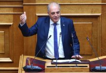 Βελόπουλος σε Μητσοτάκη:Eίναι θράσος να ζητάς από αυτούς τους πεινασμένους ανθρώπους, να σκέφτονται τα Χριστούγεννά σου