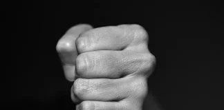 Συνελήφθη 54χρονος Γάλλος στη Ρόδο για απόπειρα βιασμού