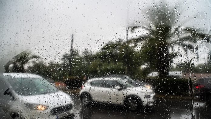Καιρός – Κολυδάς: Έρχονται δύο διαδοχικά κύματα κακοκαιρίας με βροχές και καταιγίδες, επηρεάζεται και η Αττική από την Κυριακή