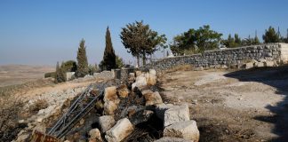 Φωτορεπόρτερ του Γαλλικού Πρακτορείου καταγγέλλει ότι του επιτέθηκαν Ισραηλινοί έποικοι στη Δυτική Όχθη