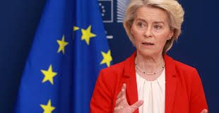 Φον ντερ Λάιεν: Κάτι επικίνδυνο συμβαίνει στους ουρανούς μας με τα drones – Το τείχος θα προστατεύει και τα νότια σύνορα της Ευρώπης