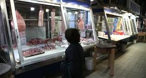 Στα ύψη οι τιμές των κρεάτων λόγω πανώλης και ευλογιάς: Στα 25 ευρώ πάει το μοσχάρι, 20% πάνω το αρνί