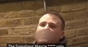 Μισoγυνιστικά και ρατσιστικά σχόλια από αστυνομικούς στο Λονδίνο – Τους ξεσκέπασε μυστικός ρεπόρτερ του BBC