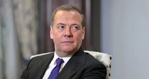 Μεντβέντεφ για τα drones: Οι κοντόφθαλμοι Ευρωπαίοι αισθάνθηκαν τον κίνδυνο του πολέμου στο πετσί τους