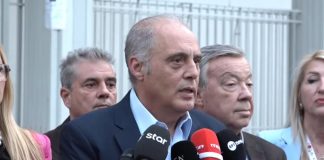 Στη Λάρισα ο Κυριάκος Βελόπουλος για τη δίκη των “χαμένων” video, της μοιραίας αμαξοστοιχίας των Τεμπών