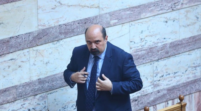 Τέμπη: Αντίστροφη μέτρηση για τις απολογίες Τριαντόπουλου και Αγοραστού για το «μπάζωμα»