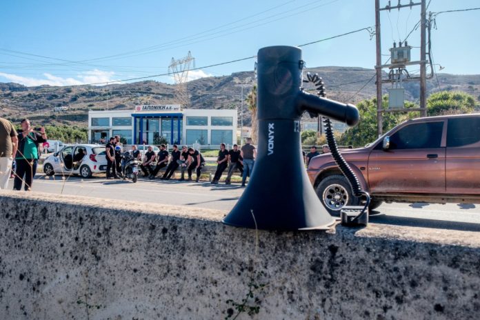 ΣΥΡΙΖΑ: Οι αγρότες δεν κατεβαίνουν στον δρόμο από επιλογή αλλά από ανάγκη