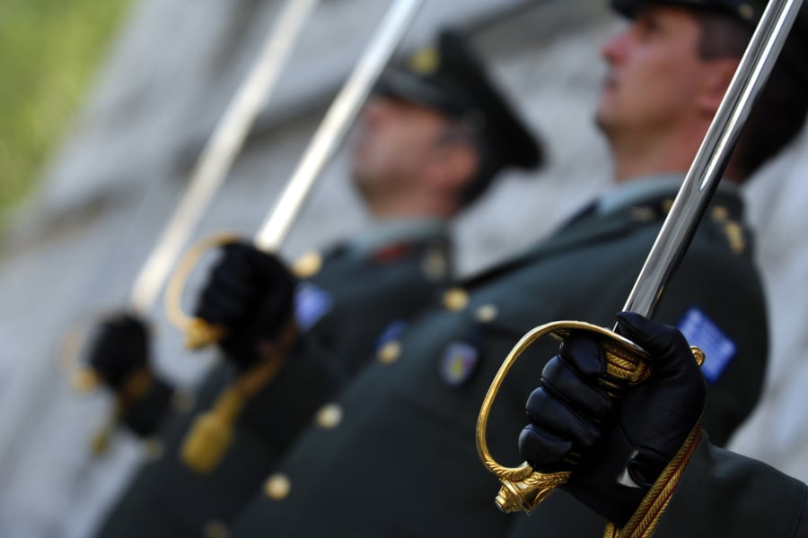 695b03f74139c995867533607d264386_L