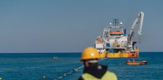 Τα «μυστικά» για το καλώδιο: Η Αθήνα ψάχνει ισχυρό «μπροστινό» για να ανακόψει την οργή της Άγκυρας