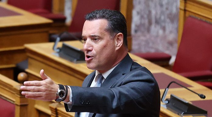 Άδωνις Γεωργιάδης: Τέρατα