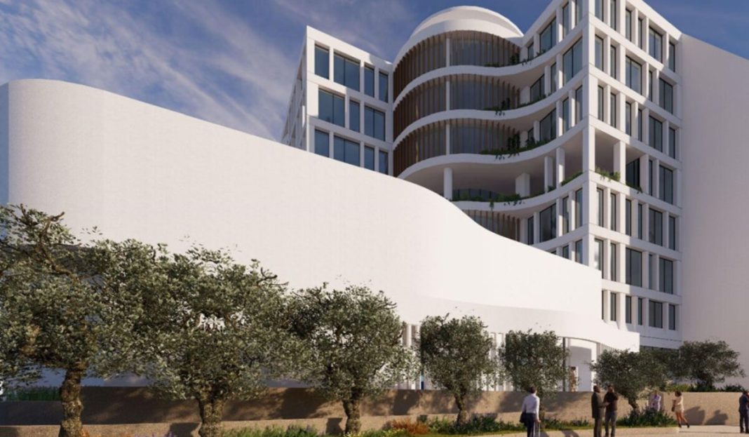 ELTA-PATISIA-1200x700