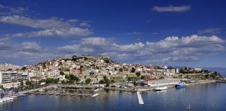 Βλάβη στο “Super Star” πριν τον απόπλου του από την Καβάλα