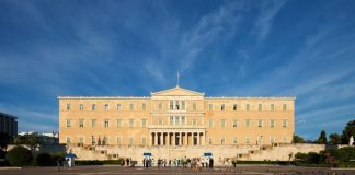 Το κράτος δικαίου στην Ελλάδα ολισθαίνει στην 48η παγκόσμια θέση και στην 29η θέση από τα 31 έθνη της Ευρώπης!