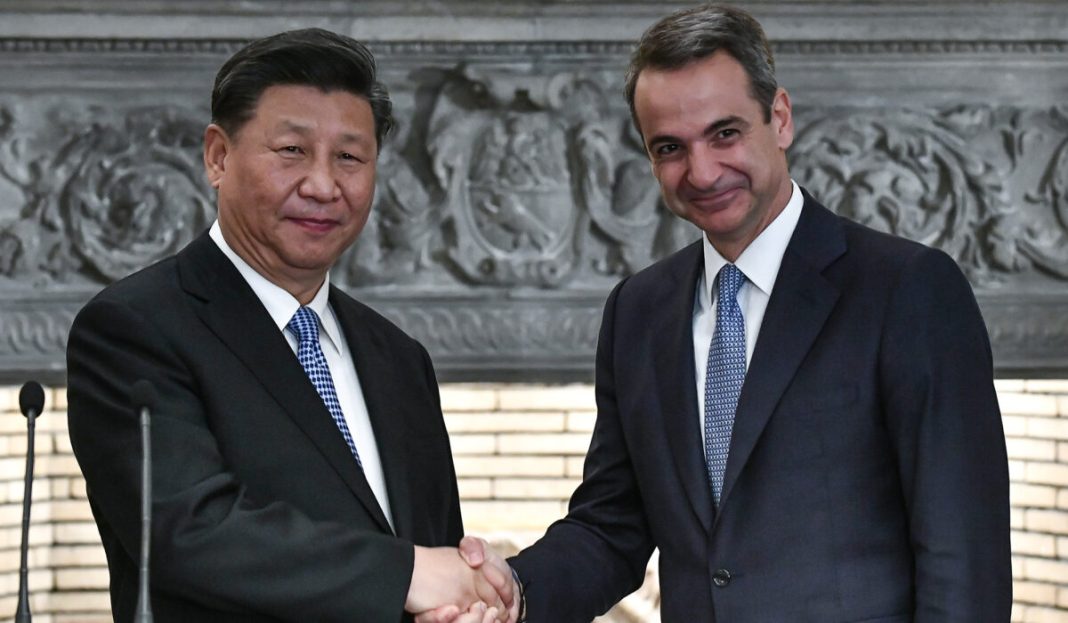 ΣΥΝΑΝΤΗΣΗ ΤΟΥ ΠΡΩΘΥΠΟΥΡΓΟΥ ΚΥΡ. ΜΗΤΣΟΤΑΚΗ ΜΕ ΤΟΝ ΠΡΟΕΔΡΟ ΤΗΣ ΚΙΝΑΣ ΣΙ ΤΖΙΠΙΝΓΚ / ΔΗΛΩΣΕΙΣ (EUROKINISSI/ΤΑΤΙΑΝΑ ΜΠΟΛΑΡΗ)