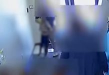 Βίντεο σοκ: Δάσκαλοι έσπασαν το πόδι αυτιστικού μαθητή, με κλοτσιές – Απολύθηκαν από το σχολείο