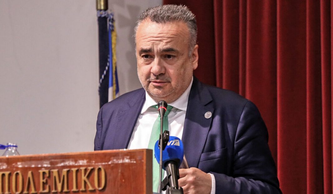 ΠΑΡΟΥΣΙΑΣΗ ΤΟΥ ΒΙΒΛΙΟΥ ΤΟΥ ΑΛΕΞΗ ΜΗΤΡΟΠΟΥΛΟΥ "ΑΓΟΡΑ ΕΡΓΑΣΙΑΣ ΚΑΙ ΣΥΝΤΑΞΕΙΣ - Η ΧΡΟΝΟΒΟΜΒΑ ΤΟΥ ΔΗΜΟΓΡΑΦΙΚΟΥ" (ΔΗΜΗΤΡΑ ΚΟΥΤΡΑ/EUROKINISSI)