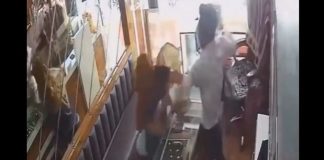 Viral βίντεο: Απόπειρα ληστείας με σκόνη τσίλι – 17 χαστούκια σε 20 δευτερόλεπτα