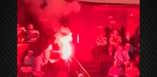 Επεισόδια σε συναυλία της Φιλαρμονικής Ορχήστρας του Ισραήλ στο Παρίσι – Άναψαν καπνογόνα-(VIDEO)