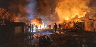 Τέσσερις νεκροί και 17 τραυματίες σε πλήγματα της Ρωσίας στο Χάρκοβο – (VIDEO)