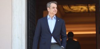 Σενάρια για αλλαγή του εκλογικού νόμου και κάλπες το Φθινόπωρο του 2026