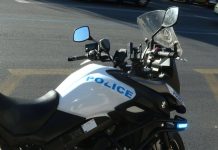 Βόλος: Μπήκε για… λουκουμάδες και βγήκε με σακούλα οικιακών σκευών