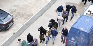 Ο δικηγόρος, ο Βορίδης και οι συλληφθέντες του ΟΠΕΚΕΠΕ