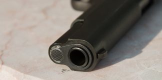 Έρευνα της Metron Analysis: 1 στους 4 Έλληνες θέλει όπλο στο σπίτι – Αυξάνονται τα ποσοστά στις νεότερες γενιές