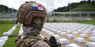 Οι αρχές του Παναμά προχώρησαν στην κατάσχεση 12 τόνων κοκαΐνης σε επιχείρηση στον Ειρηνικό – (VIDEO)