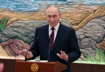 Το Ντονμπάς ήταν πάντα ρωσικό, επαναλαμβάνει ο Πούτιν