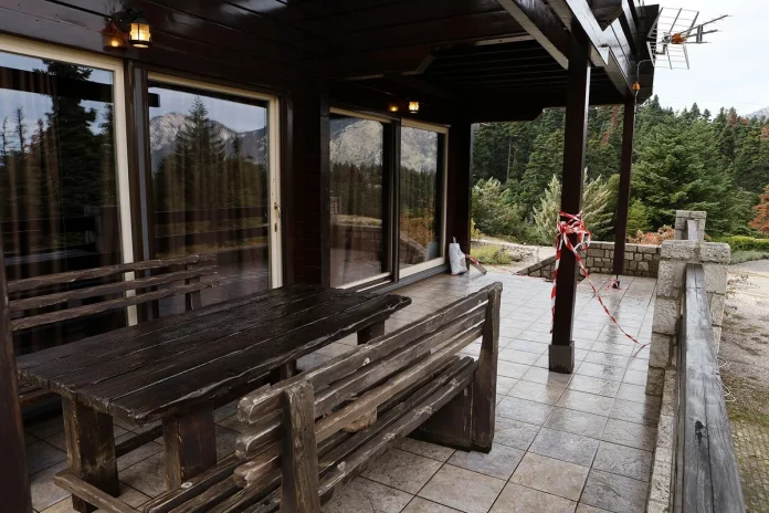 Γιάννης Λάλας: Στο μπαλκόνι του σαλέ “γάζωσαν” με Kalasnikov τον 42χρονο – (ΦΩΤΟ)