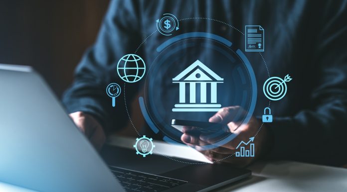 Οι ατομικές επιχειρήσεις και οι πιστωτικές κάρτες πληρώνουν τα ακριβότερα επιτόκια στην Ελλάδα – Πώς διατηρούν τα κέρδη στο 9μηνο οι τράπεζες