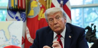 «Τυφώνας Έπσταϊν» στον Λευκό Οίκο – Ο Ντόναλντ Τραμπ υπό πίεση, οι διχασμένοι MAGA σε αναβρασμό