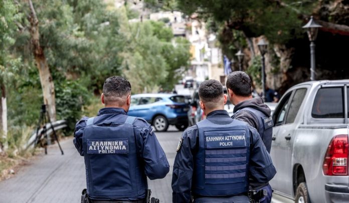 Βορίζια: Η βόμβα, ο πρώην δημοτικός σύμβουλος ζωοκλέφτης και οι ανήλικοι που ξέρουν από βεντέτες